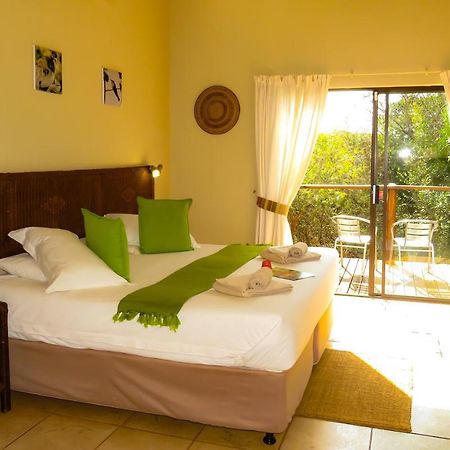 Umkhumbi Lodge Хлухлуве Экстерьер фото